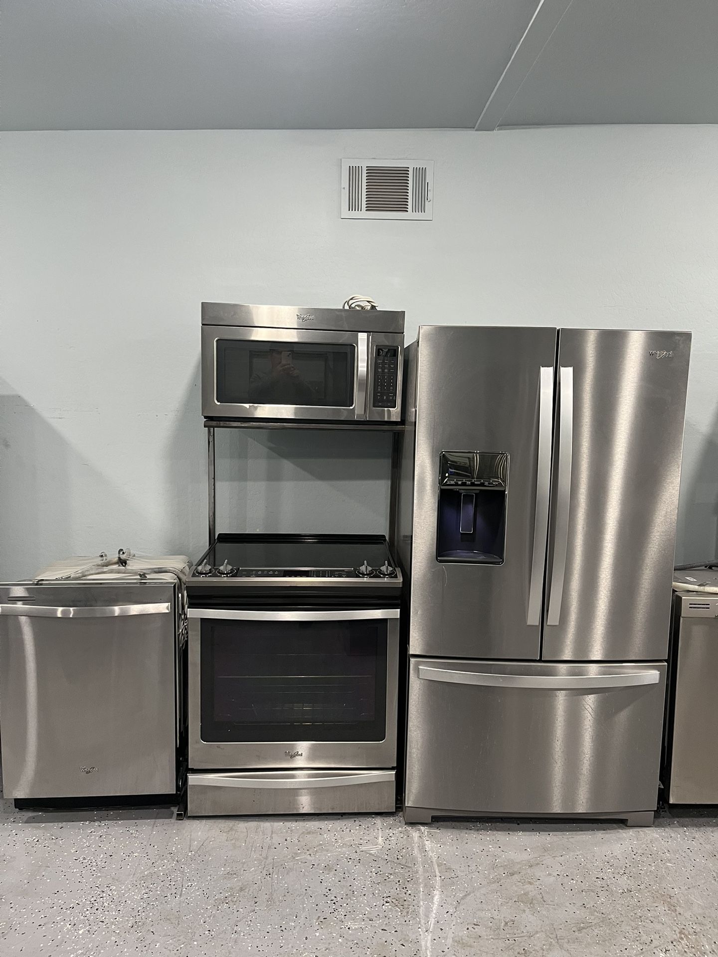 Whirlpool Kitchen Set