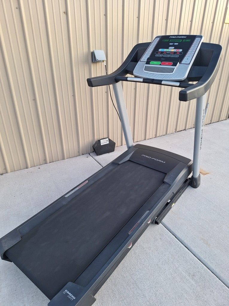 Proform Cardio Strong Treadmill ((($340 FIRM)))