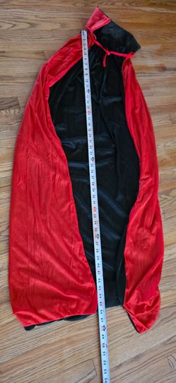 Costume cape