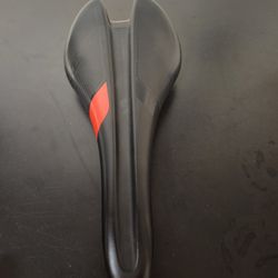 Giant Contact SL saddle