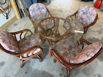 Rattan Dining Table Set with 4 Chairs