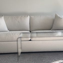 Sherrill Furniture White Linen Couch 96”