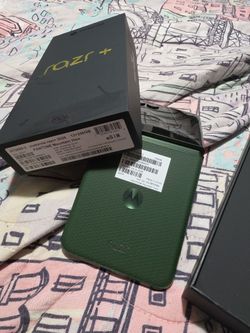 Motorola rzr 2026 + 12+256GB