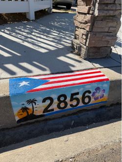 Puerto Rican Flag with beach scene/flower
