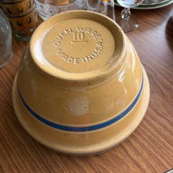 Vintage yellow ware mixing bowl