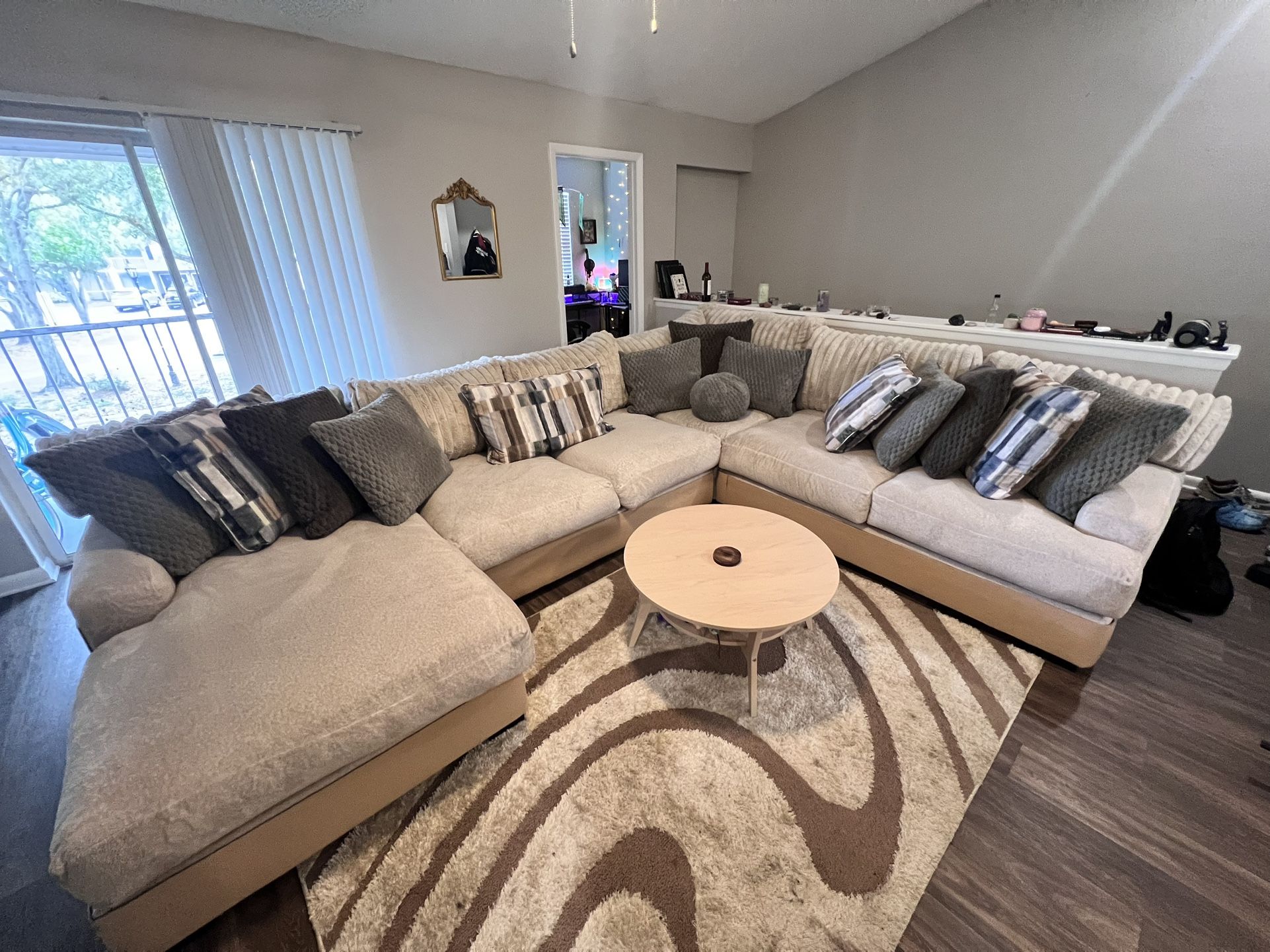 Sectional With Chaise 3 Pc