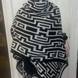 Black And White Geometric Shawl
