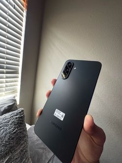 SAMSUNG A17