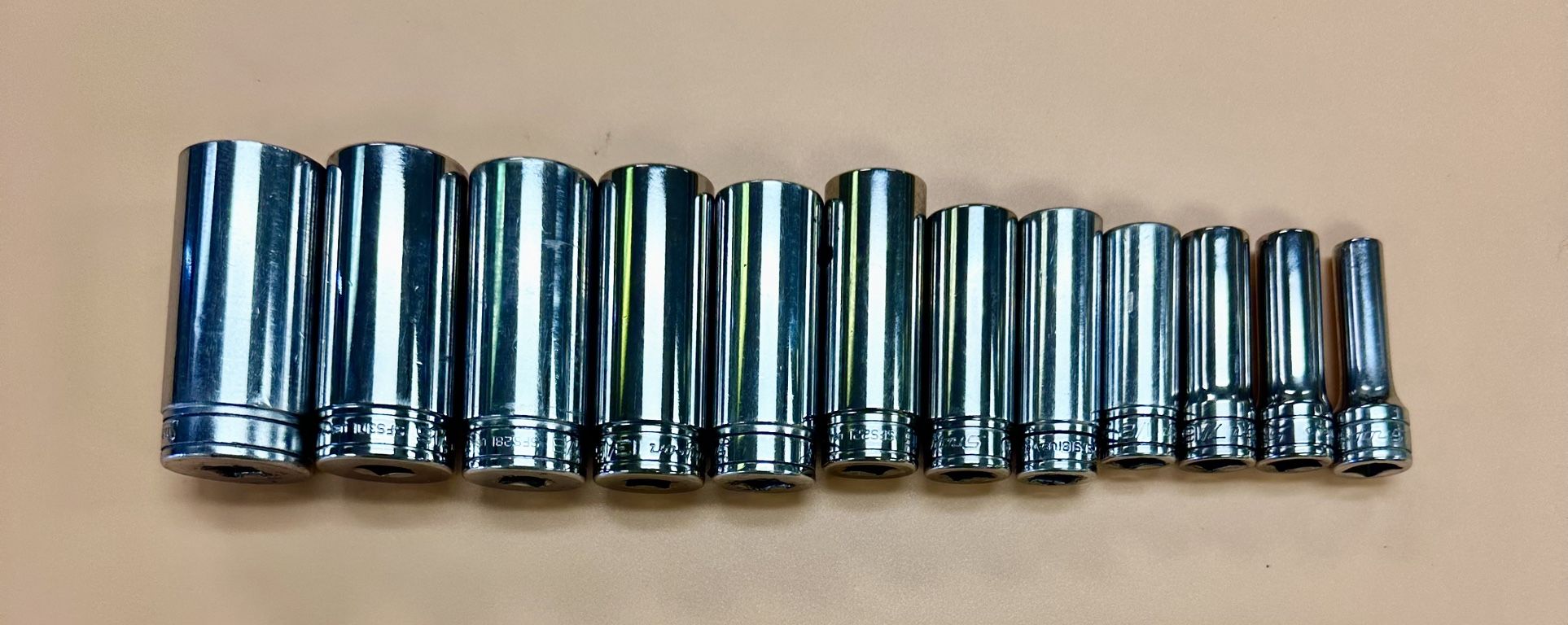 Snap On 3/8 deep socket set