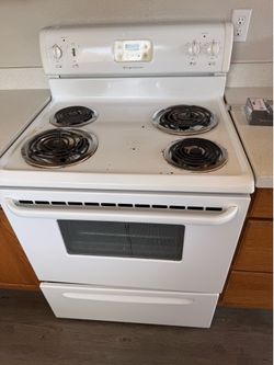 Frigidaire Stove with Oven