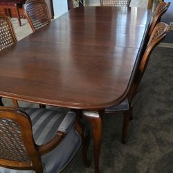 Dining room table set