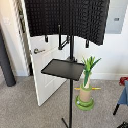 Studio Recording Isolation Shield