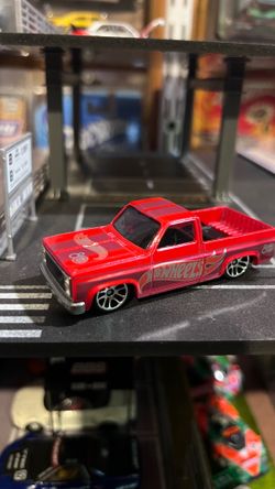 Hot wheels 83 Silverado 80th anniversary