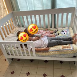 Toddler Bed/crib