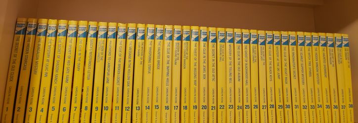 Nancy drew mystery stories 58 hardback books great for homeschooling or Christmas gift