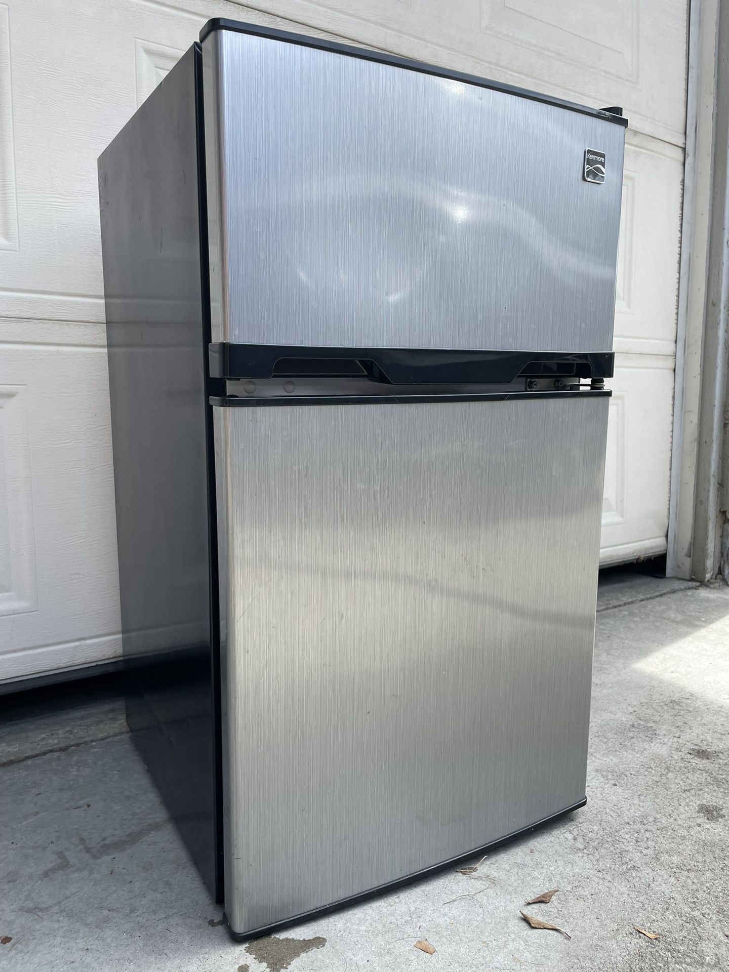 Kenmore Mini Fridge