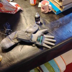 Nintendo Glove