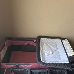 Babytrend playpen with changing table