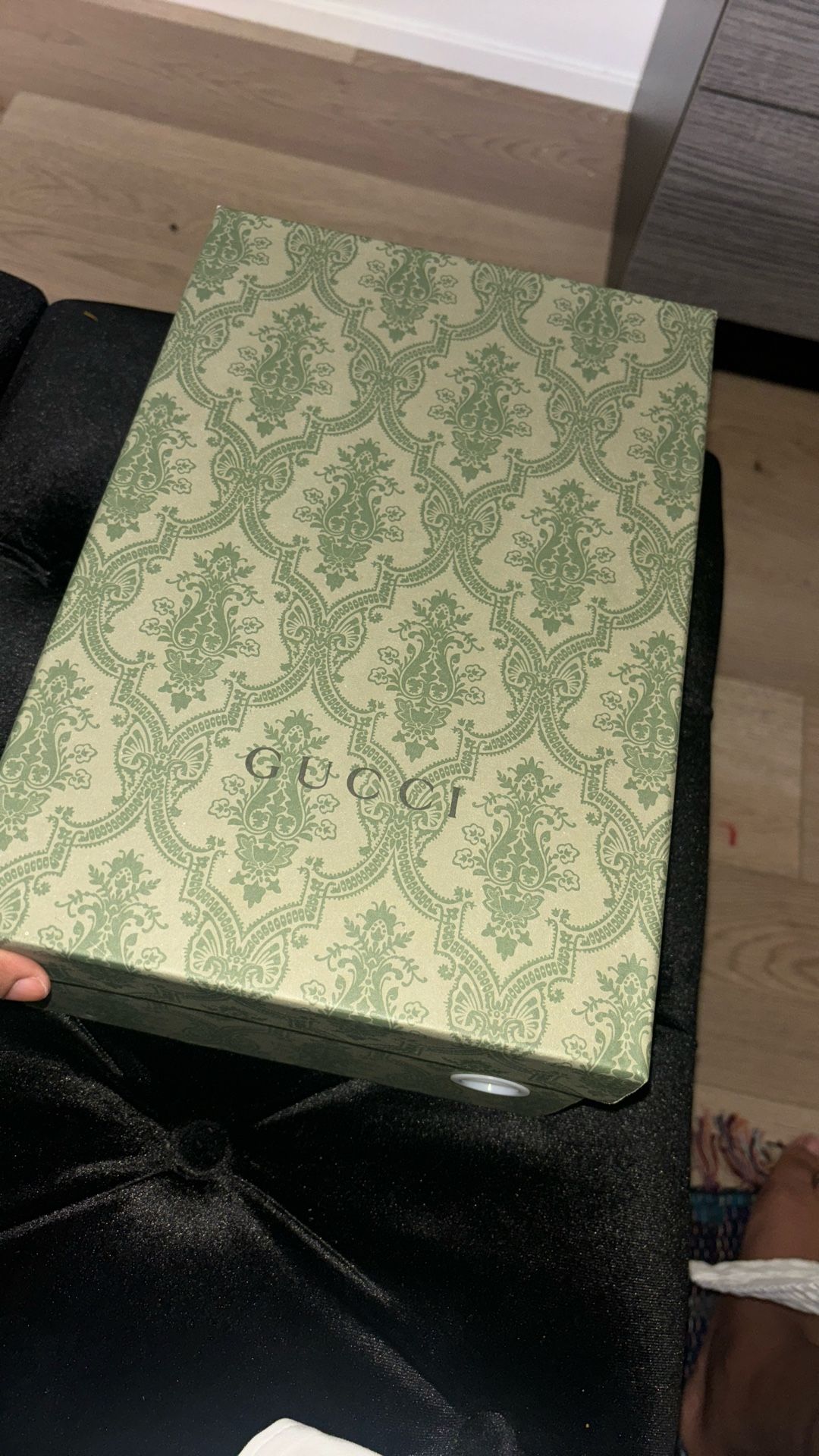 Need Gone Today Gucci Men Sneakers