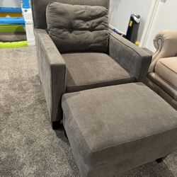 Grey Lounge Chair 