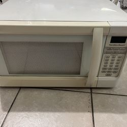 Hamilton Beach Microwave 