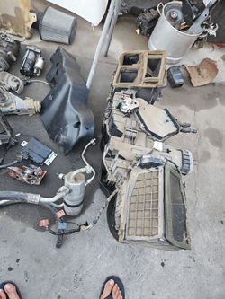GM Parts silverado 03 available