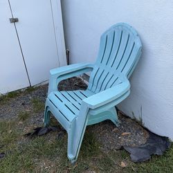 — FREE — plastic Adirondack chairs