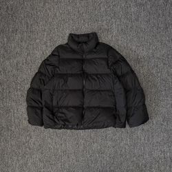UNIQLO PUFFER JACKET 