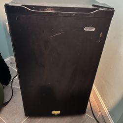 Haier Mini Refrigerator 