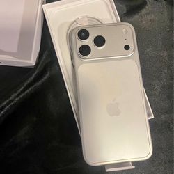 iPhone 17 pro max Silver