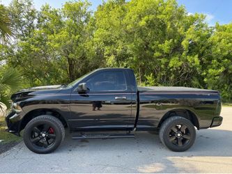 2014 RAM 1500 4WD 5.7L HEMI 2 OWNER* CLEAN CARFAX* FINANCING* WARRANTY *ONLY 131,000 MILES *CLEAN FLORIDA TITLE *CLEAN CARFAX 4 NEW TIRES ICE COL