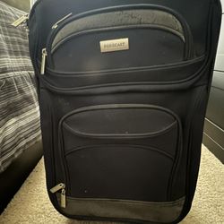 Suitcase  13x19 Forecast 2 Wheels 