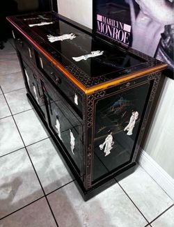 Vintage Oriental Black Lacquer Buffet Inlaid with Mother of Pearl With Glass Top-48”Lx17”Wx32”H