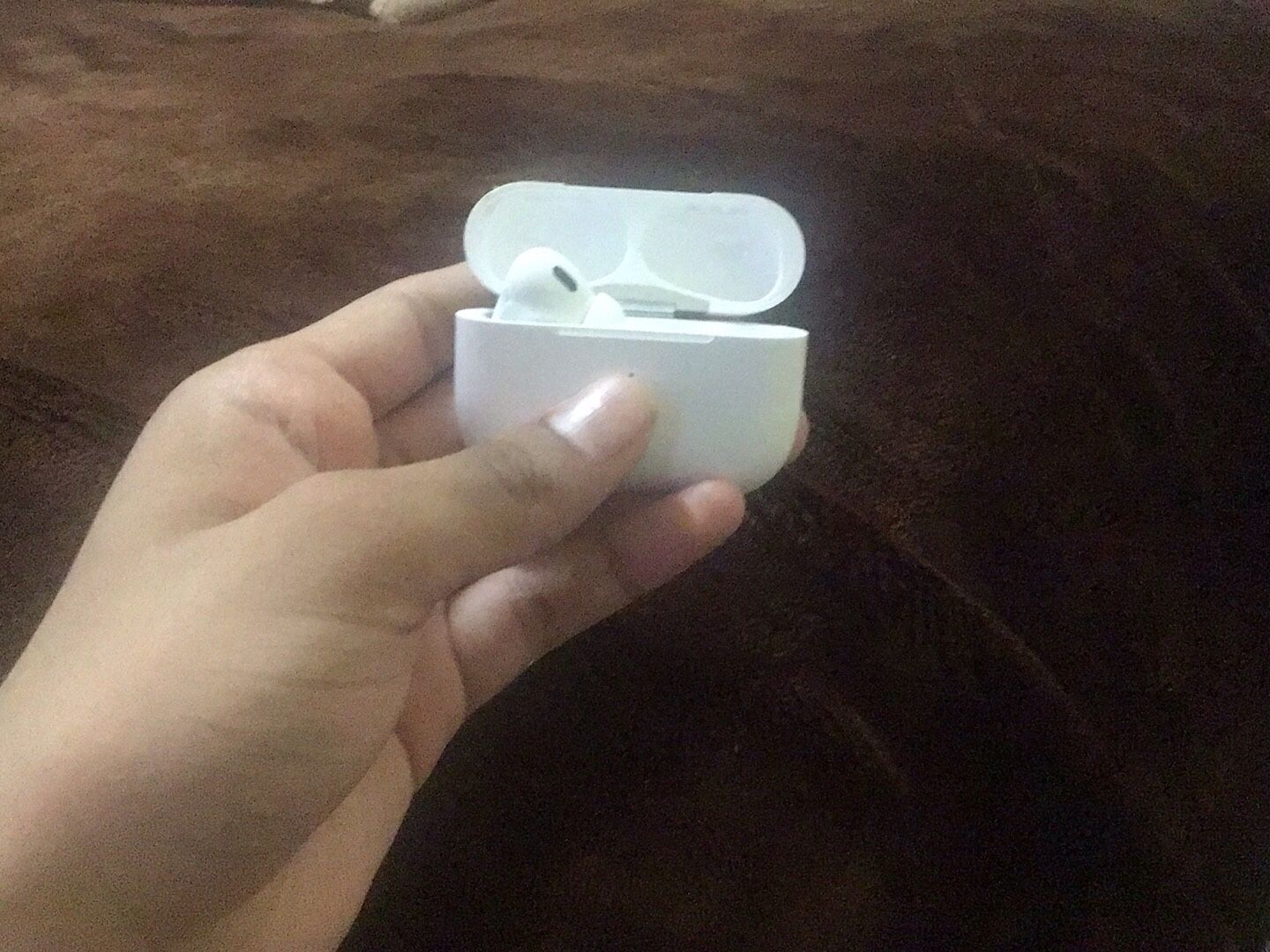 AirPod (ONLY Have left Piece)