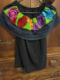 Blusas Típicas Bordadas