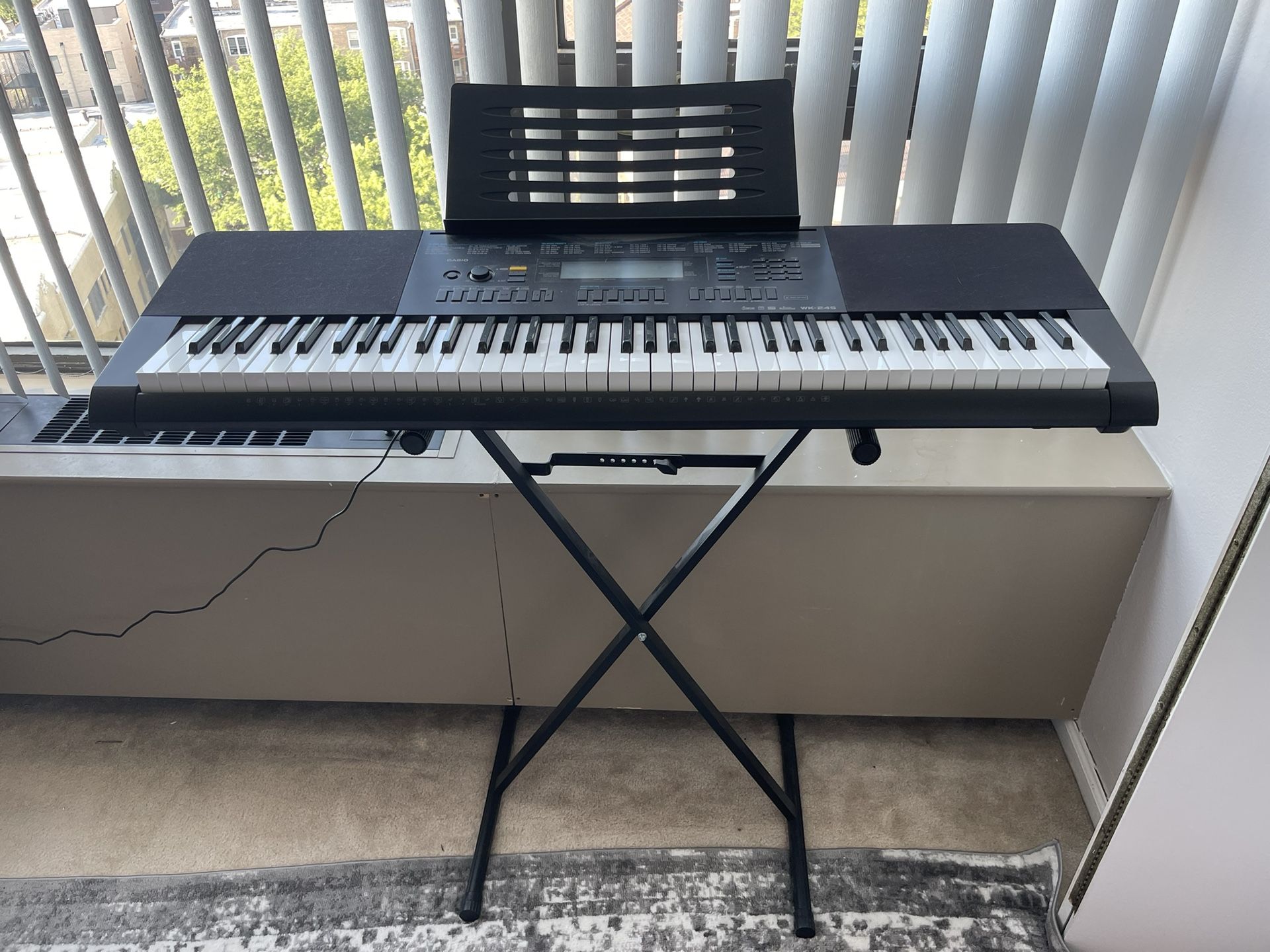 Casio WK-245 Keyboard and Stand