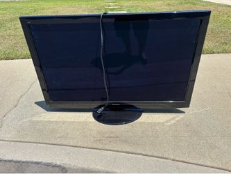Free Panasonic 55” lcd tv. Works great.  No remote.