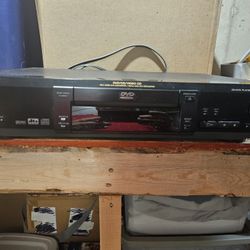 Sony DVD/CD/Video CD Player