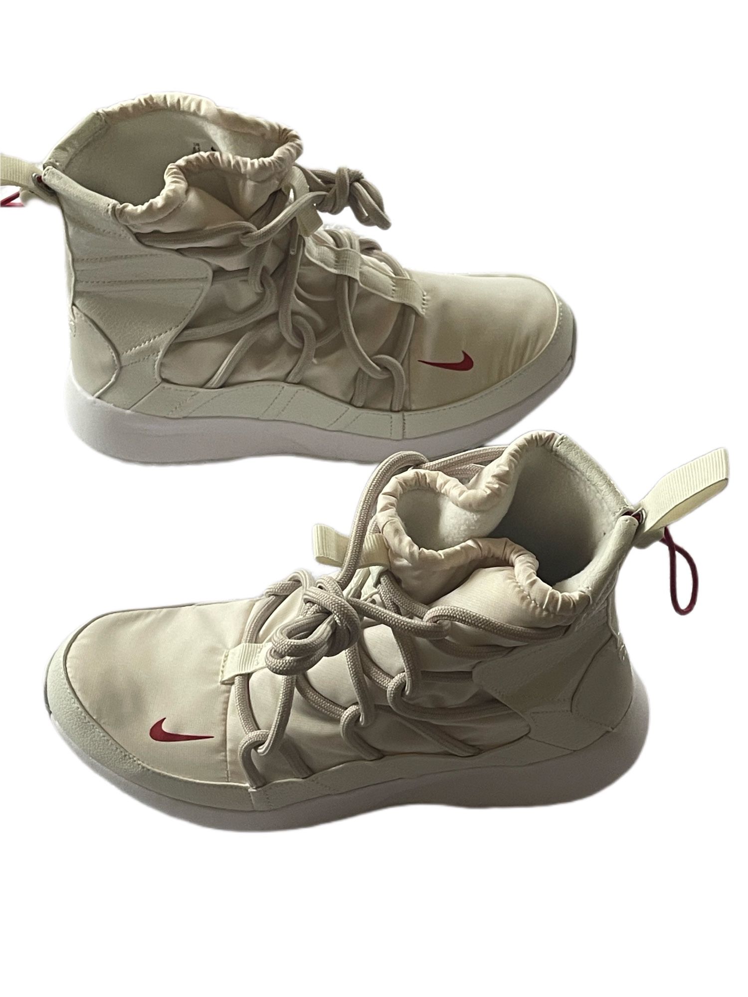 Nike Tanjun High Rise Womens Winter white Snow Boots SZ 8.5