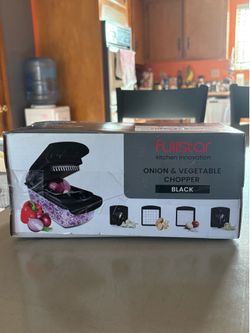 Fullstar Onion & Vegetable Chopper