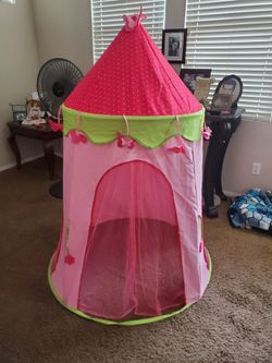PLAY HOUSE TENT