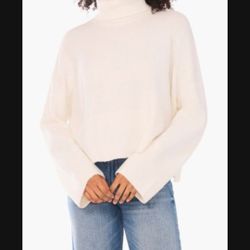 NEW Women Off White Turtleneck Butter Soft Sweater Knit Top Size S-M 