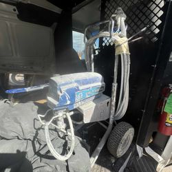 695 Graco Ultra Max || $1200$