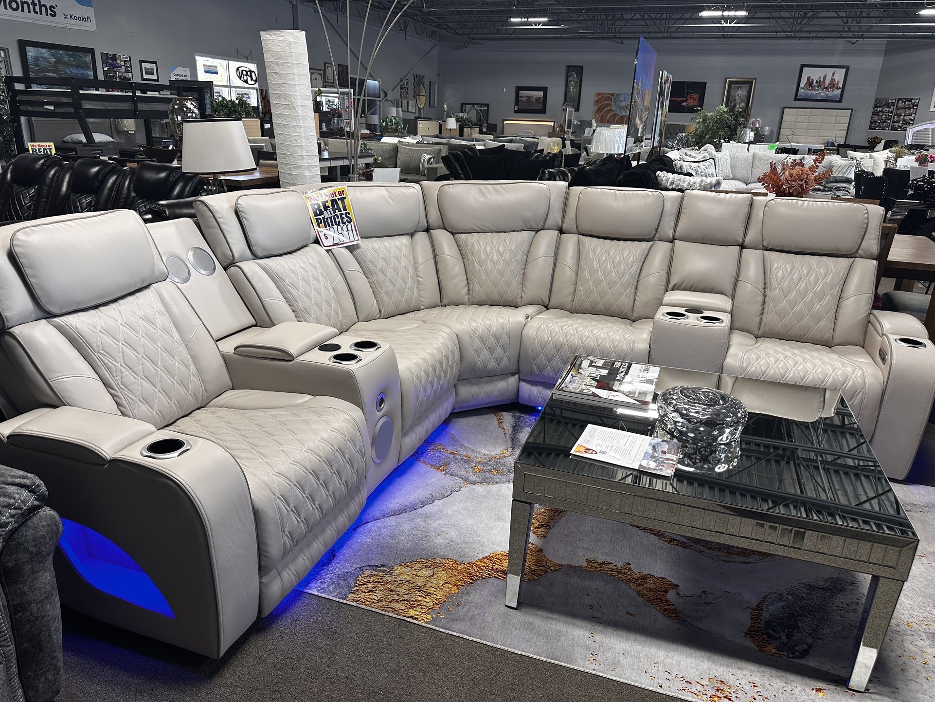 Stunning Reclining Sectional! $2599 🏠🔥✨