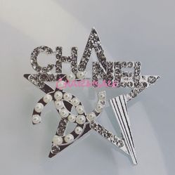 Brooch (silver)