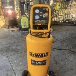 DEWALT 26 Gal. 175 PSI Ultra Quiet Portable Electric Air Compressor