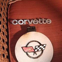 1982 CORVETTE COLLECTORS EDITION OEM PARTS.