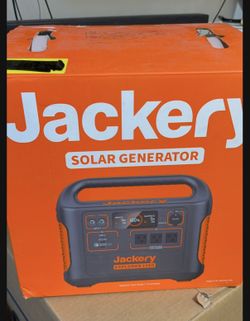 Jackery 1800-Watt Output/3600W Peak Portable Solar Power Station Explorer 1500 Push Start Battery Generator for Outdoors/