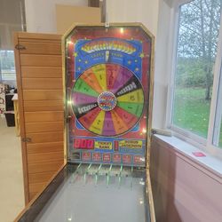 Laser Tron Spin To Win Arcade Machine