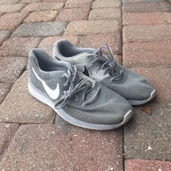 Nike Runners 10.5 Mens